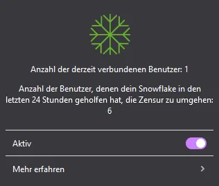 Snowflake extension in active state showing animated icon and German text 'Ein Nutzer ist gerade über Sie verbunden' indicating someone is currently using my computer as proxy to access Tor network