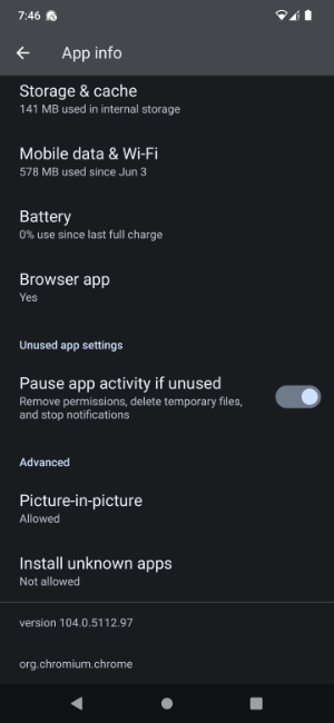 Android settings screen for installing unknown apps, showing security permission toggle for allowing app installation from external sources